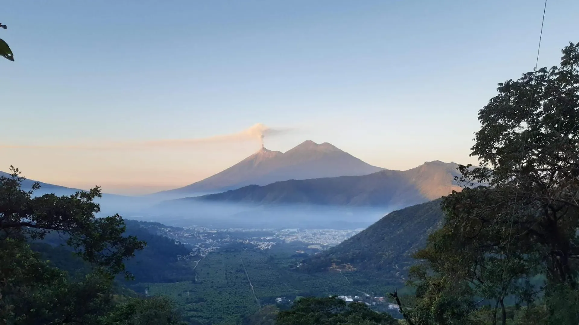 Lodge Finca El Tambor Nature Reserve, Lodging And Tours Antigua