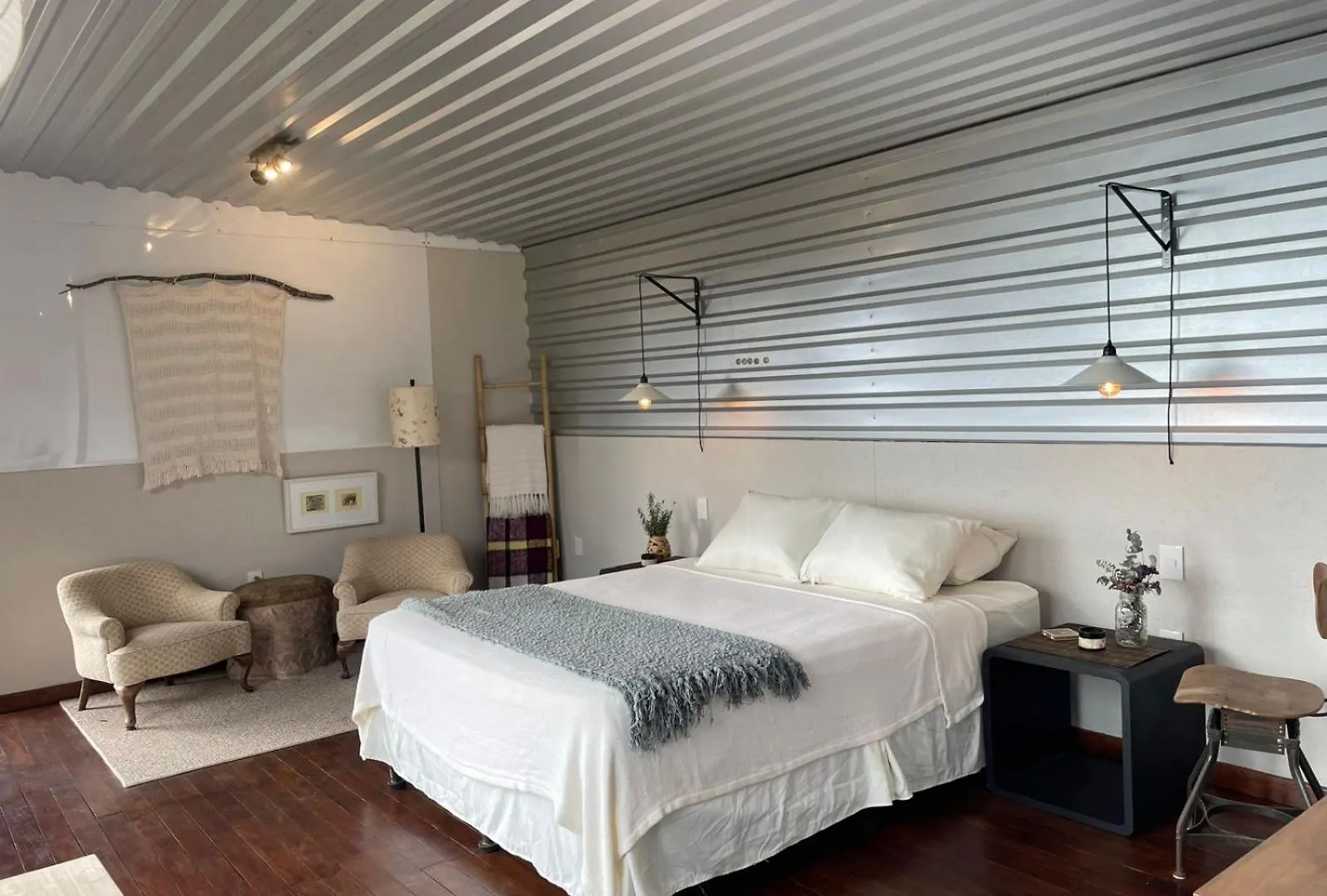 Lodge Finca El Tambor Nature Reserve, Lodging And Tours Antigua