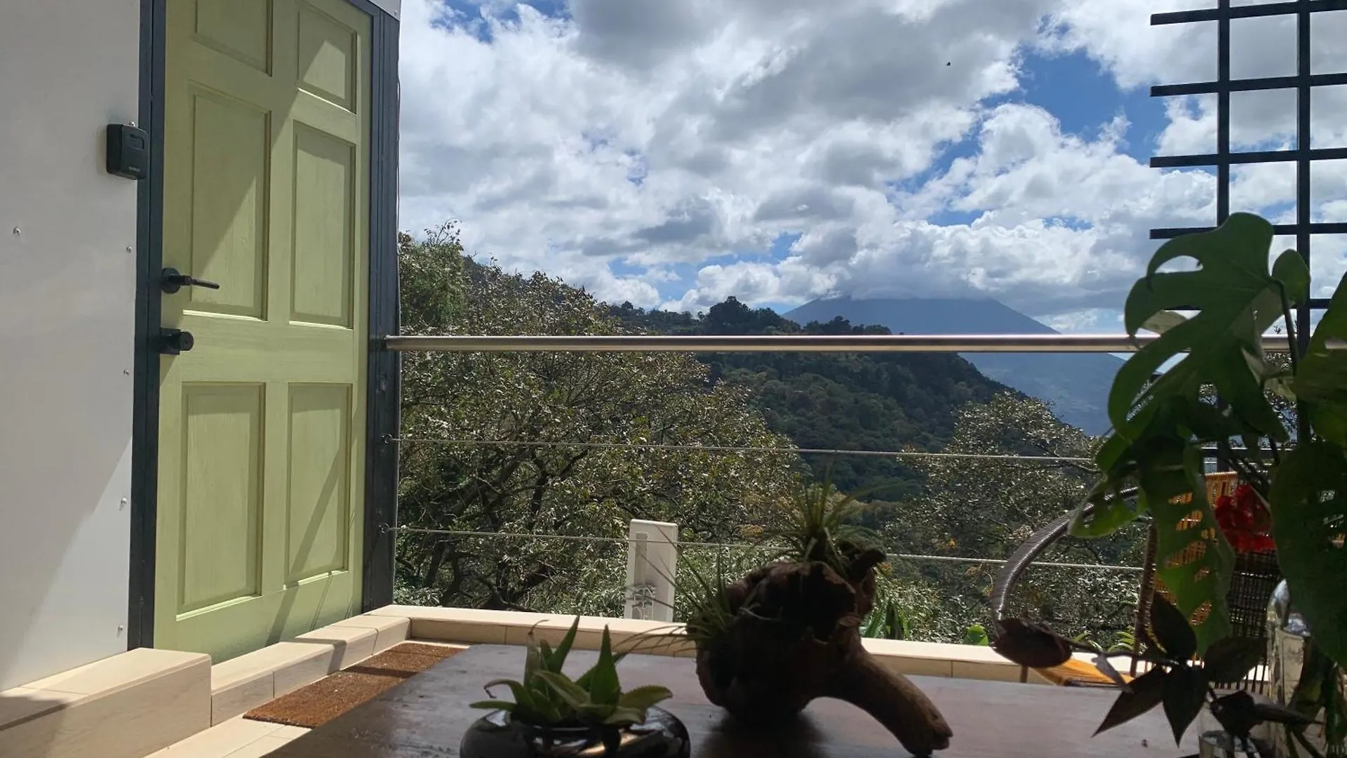 Finca El Tambor Nature Reserve, Lodging And Tours Antigua Guatemala